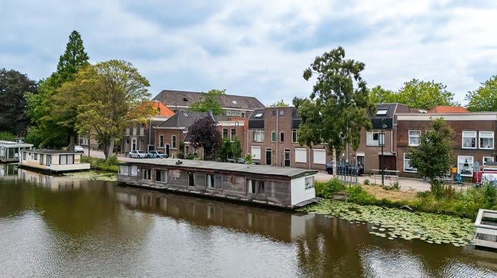 Vrijstaande woning (waterwoning) Regentesseplantsoen 59 Gouda
