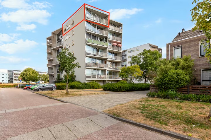 Portiekflat Cinemadreef 276 in Almere