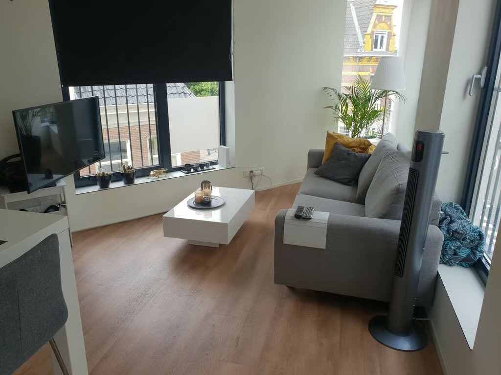 Portiekwoning Damsterdiep 48 d in Groningen