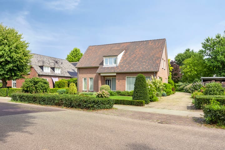 Eengezinswoning, vrijstaande woning Runstraat 64 a in Schaijk