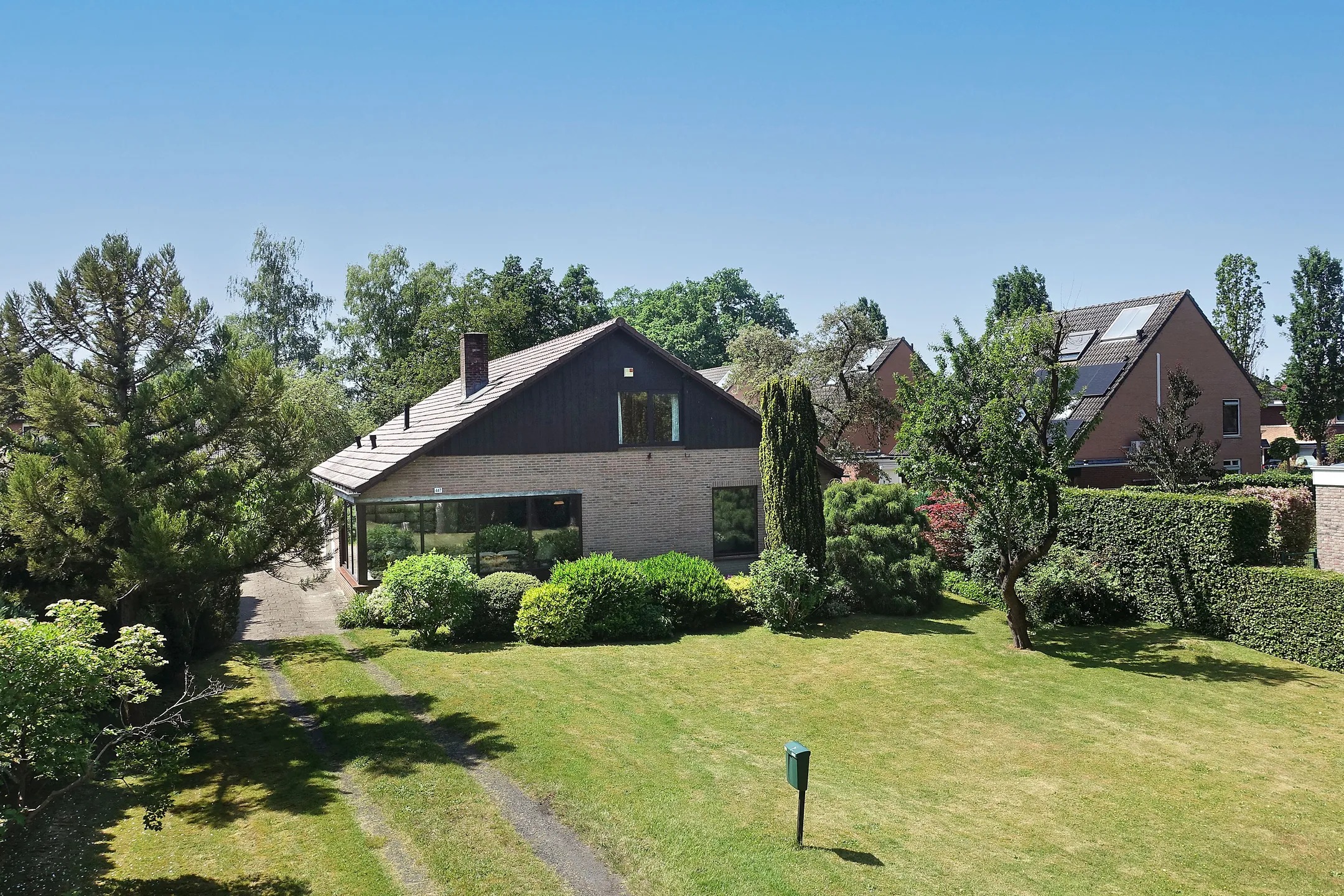 Vrijstaande woning Hengelosestraat 447 in Enschede