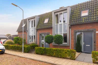 Eengezinswoning, tussenwoning Volmolenweg 37 in Eerbeek