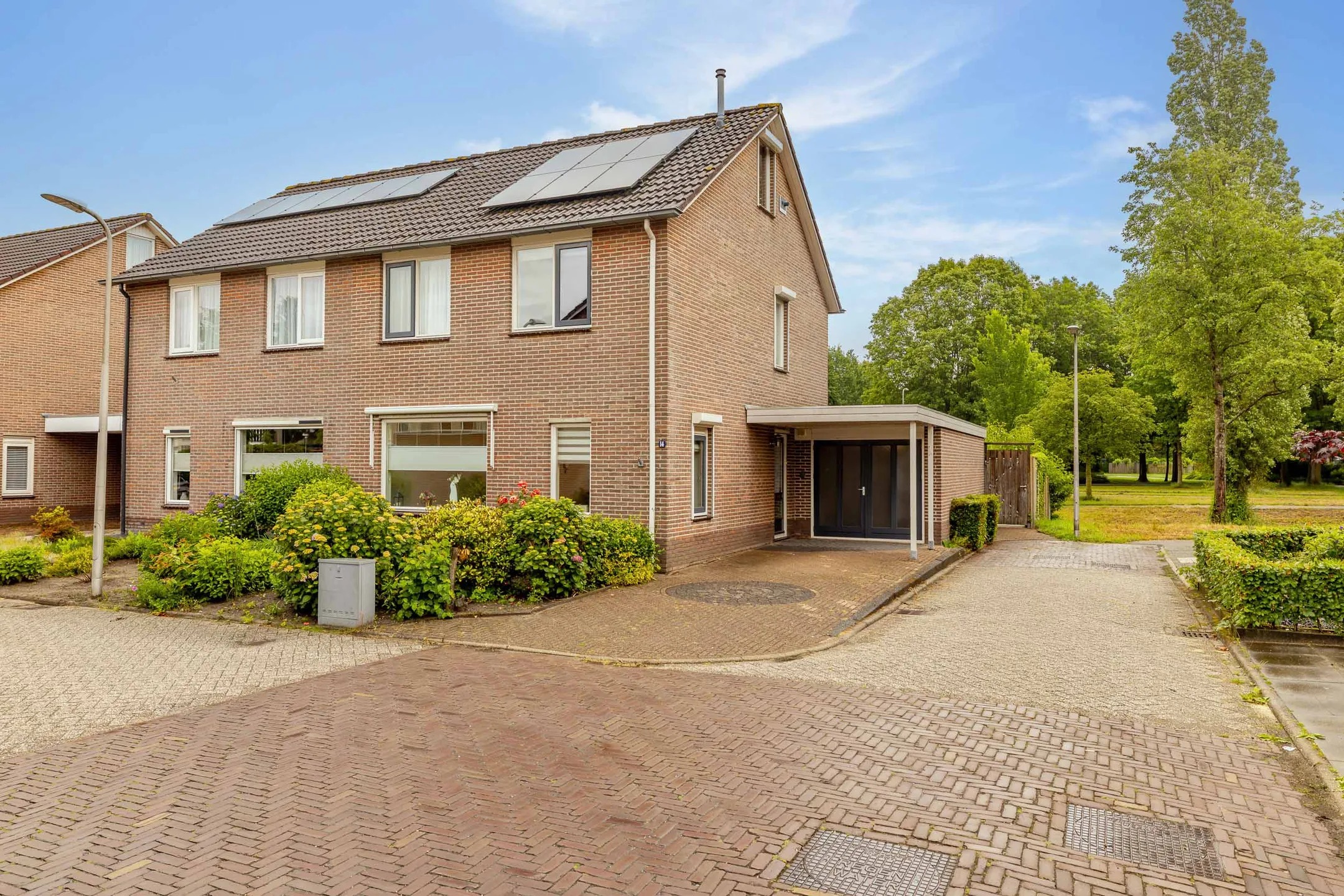2-onder-1-kapwoning Hennepkamp 14 in Hoogeveen