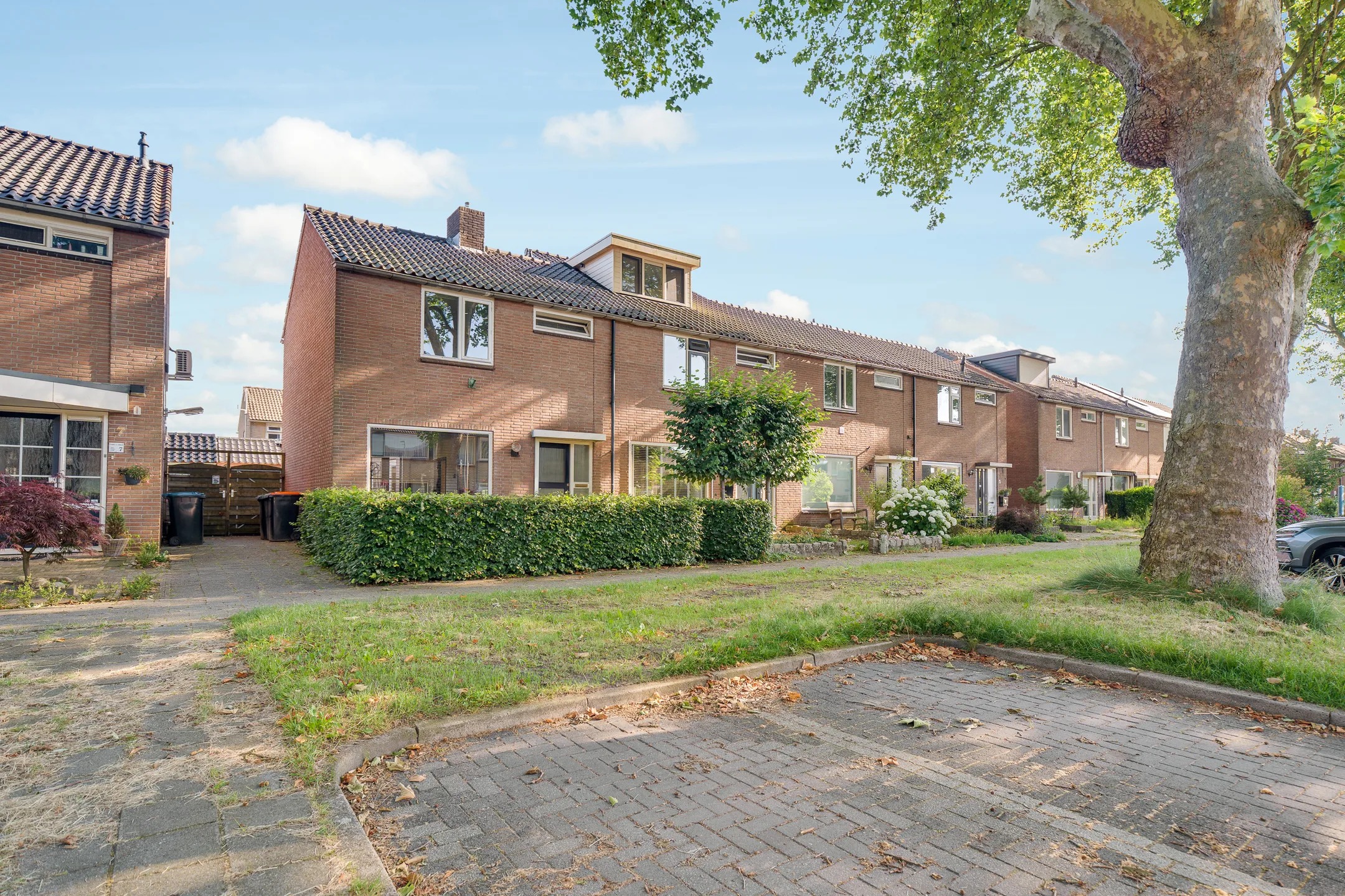 Hoekwoning Vondelstraat 9 in Nijverdal