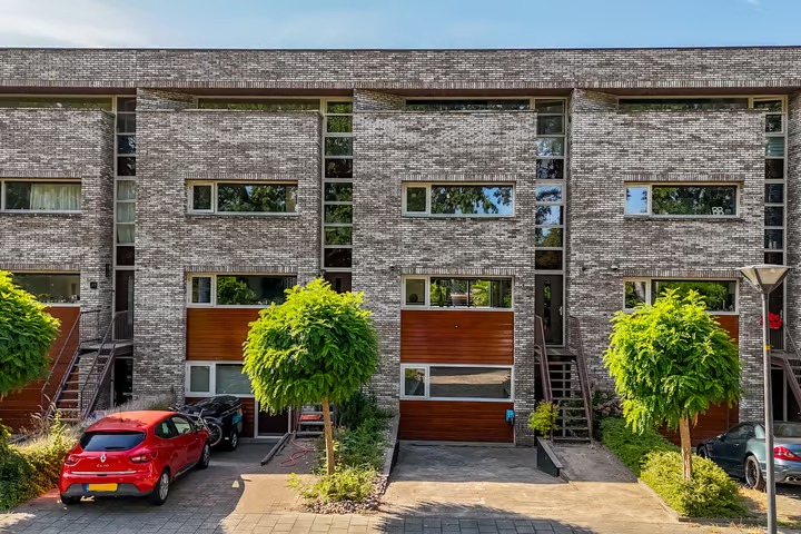 Tussenwoning Cannenburch 24 in Lelystad