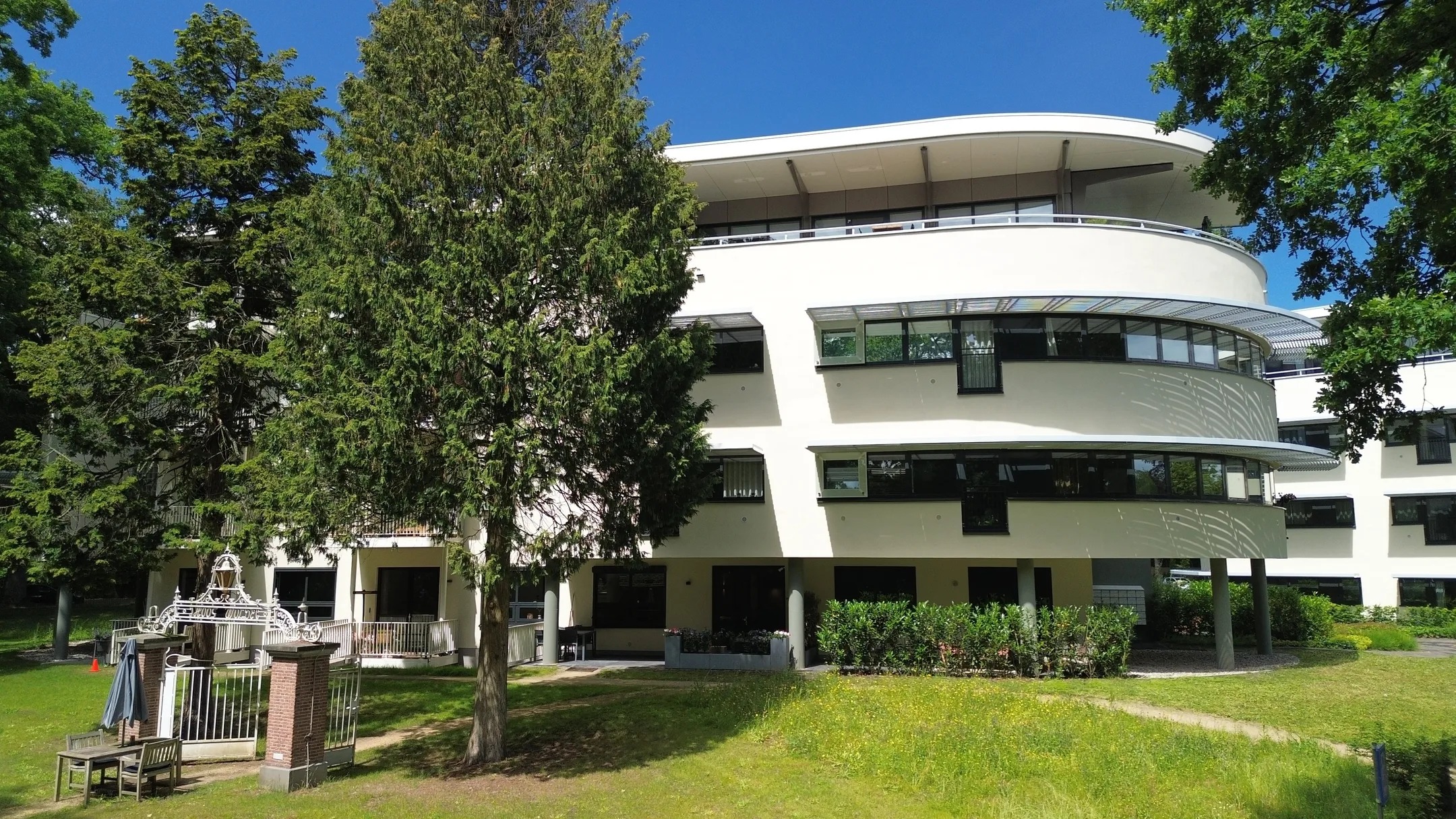 Portiekflat Oude Utrechtseweg 147 in Baarn