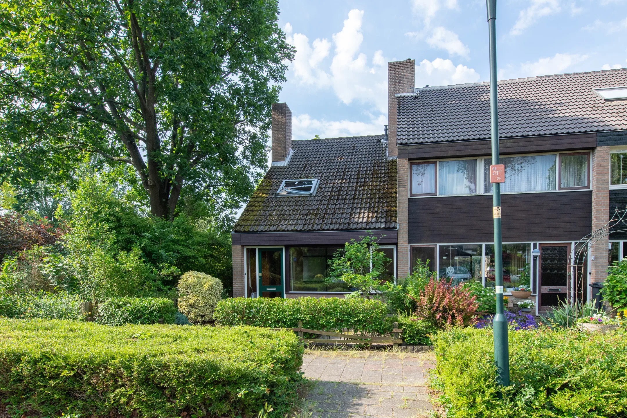 Hoekwoning Vredenoord 50 in Heiloo