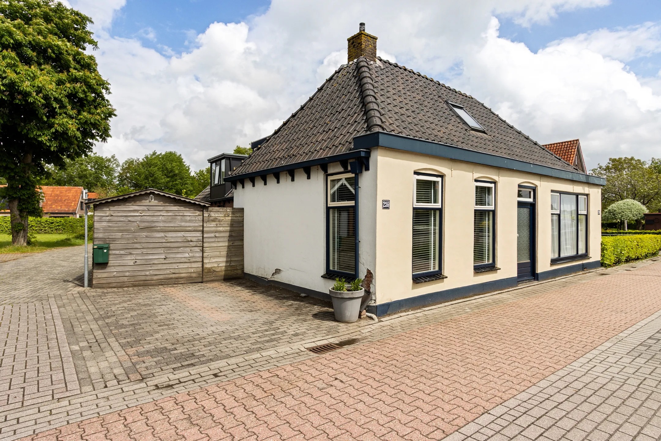 Halfvrijstaande woning Steenwijkerweg 259 in Witte Paarden