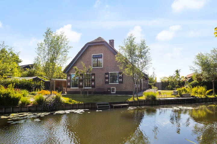 Vrijstaande woning Weipoortseweg 3 in Zoeterwoude