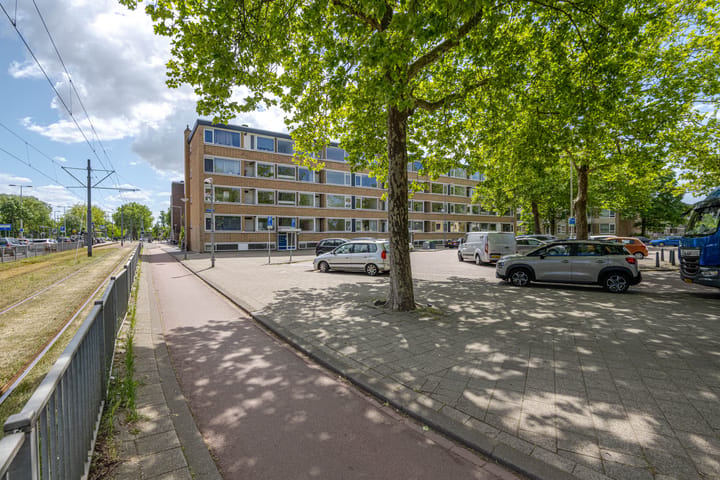 Portiekflat (appartement) Anthony Tijkenstraat 12 Rotterdam