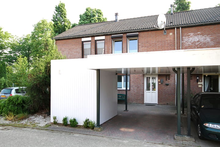 Tussenwoning Anemoonhof 3 in Weert