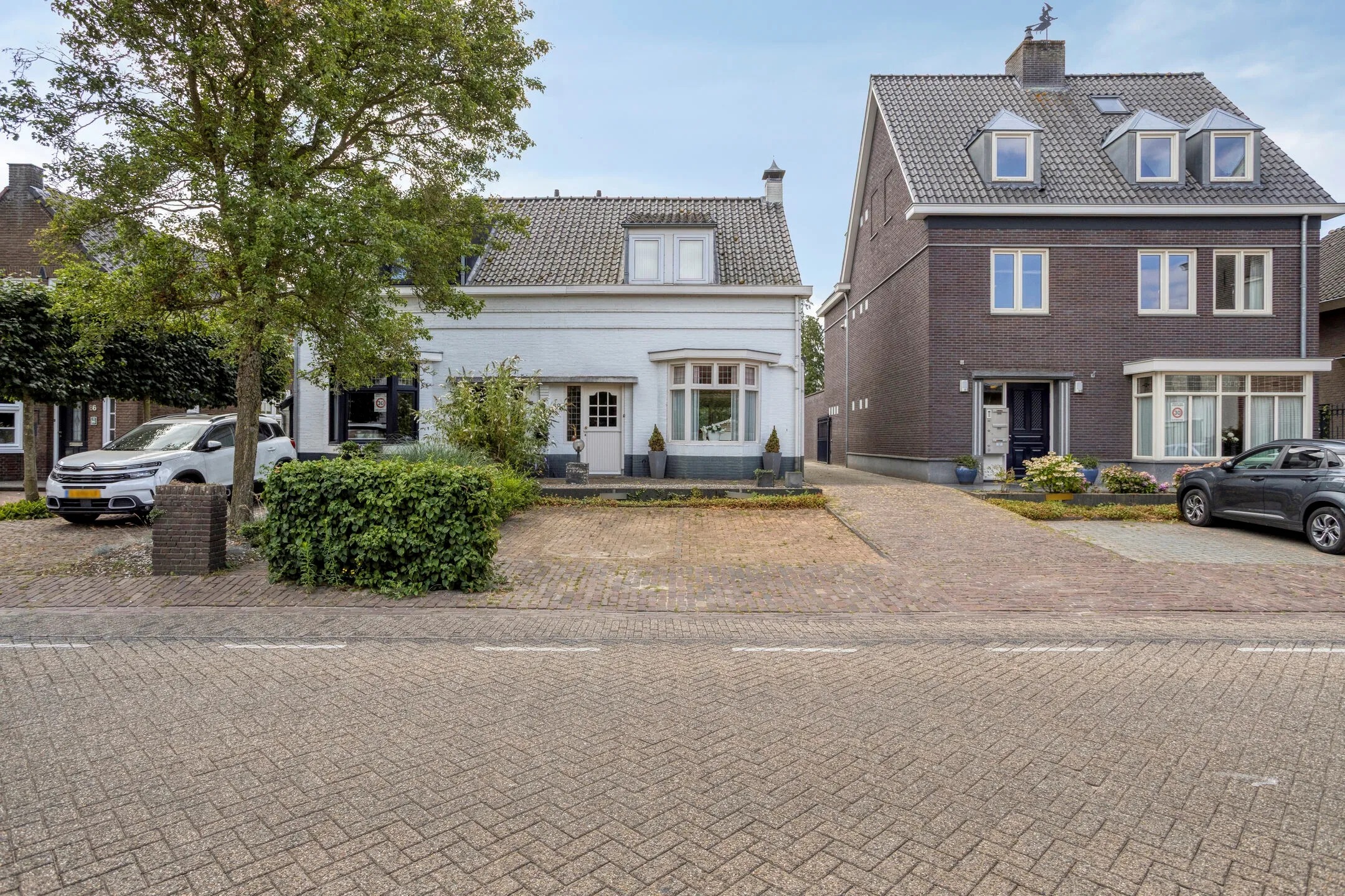 2-onder-1-kapwoning Hoogstraat 82 in Berlicum