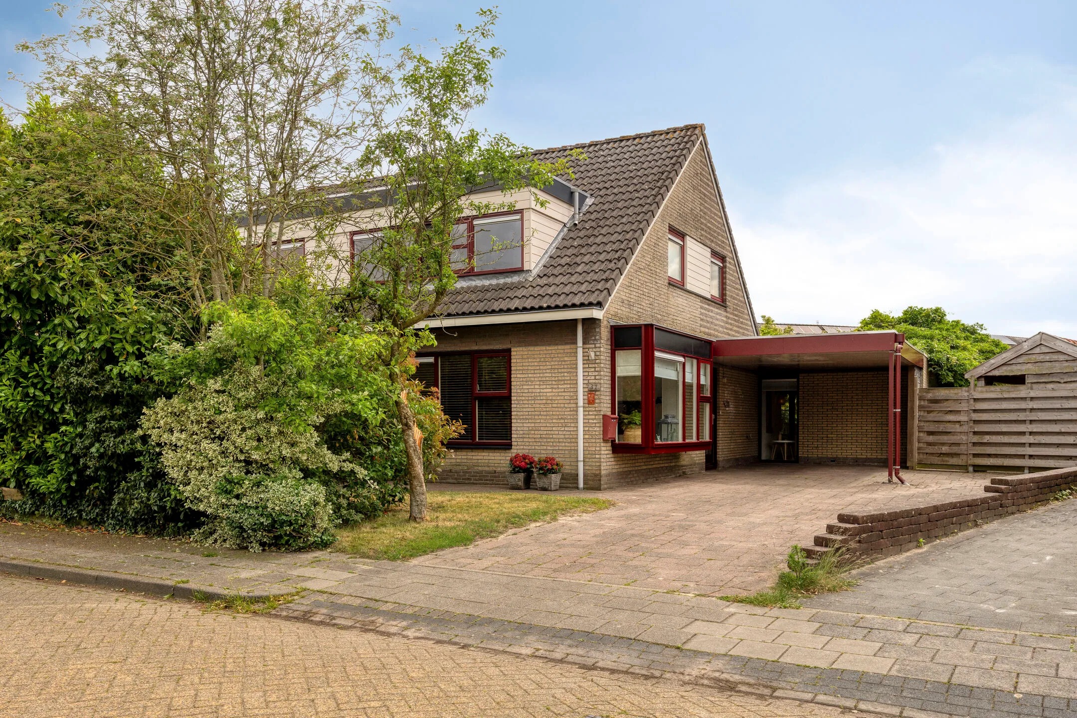 2-onder-1-kapwoning Dubbellooflaan 31 in Peize