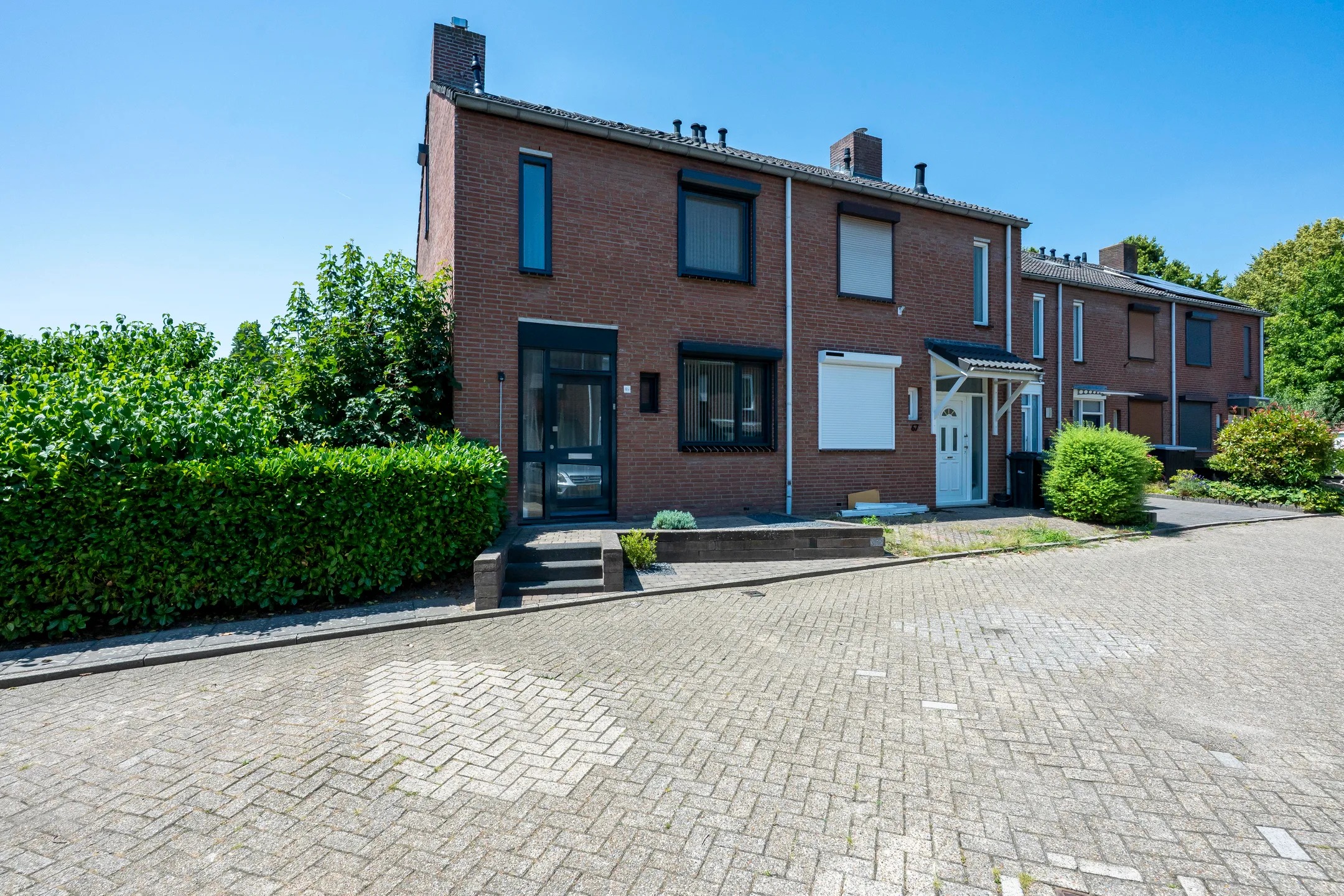 Hoekwoning Spaarweiden 65 in Landgraaf