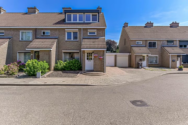 Hoekwoning Albert Schweitzerstraat 5 in Venlo