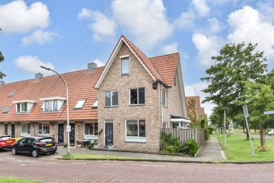 Hoekwoning Akkerlanden 1 in Pijnacker