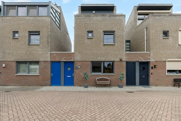 Geschakelde woning Uithof 8 in Hedel