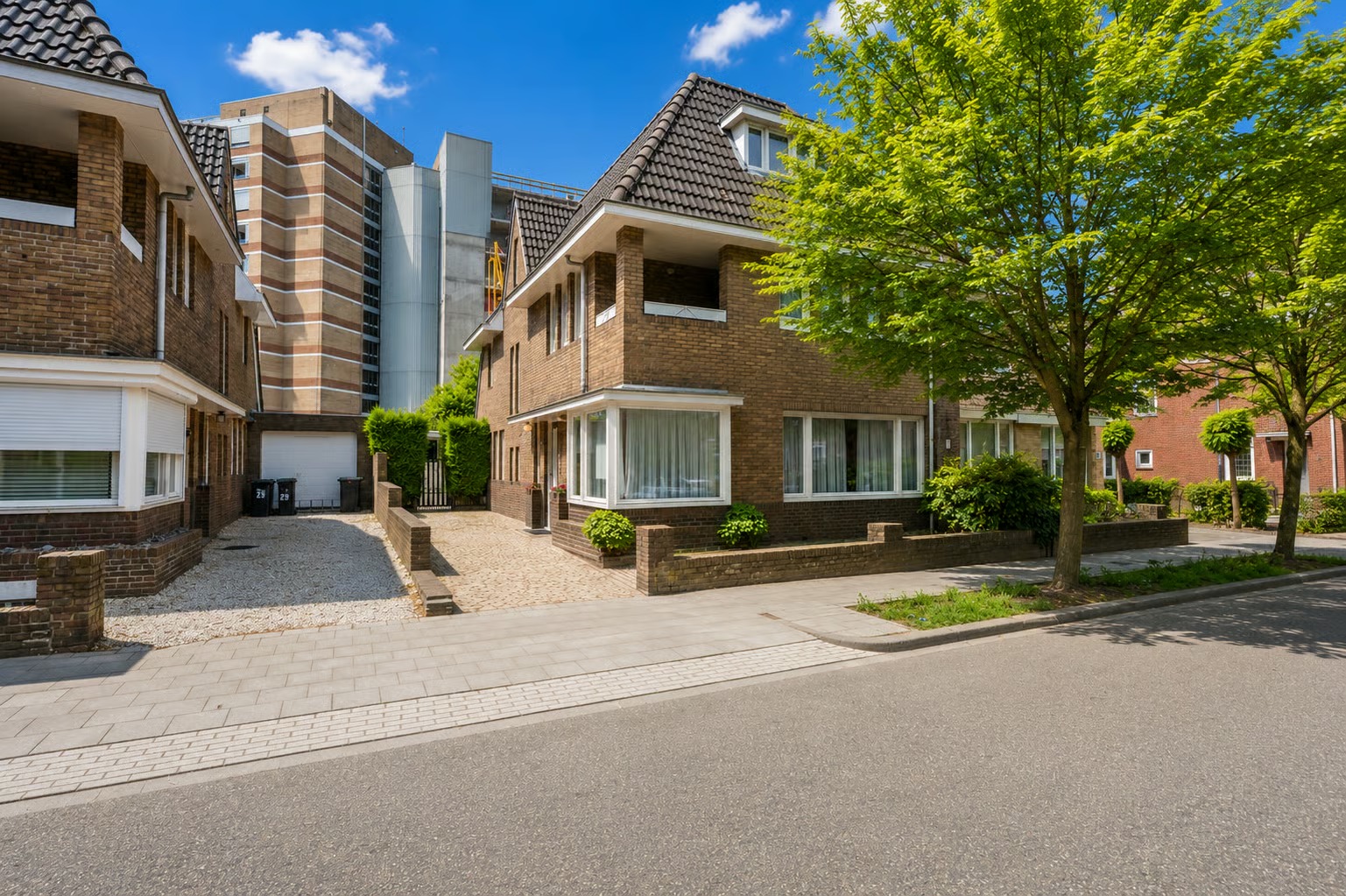2-onder-1-kapwoning Poststraat 31 in Kerkrade