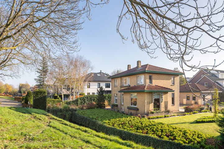 Vrijstaande woning Voordijk 257 in Barendrecht