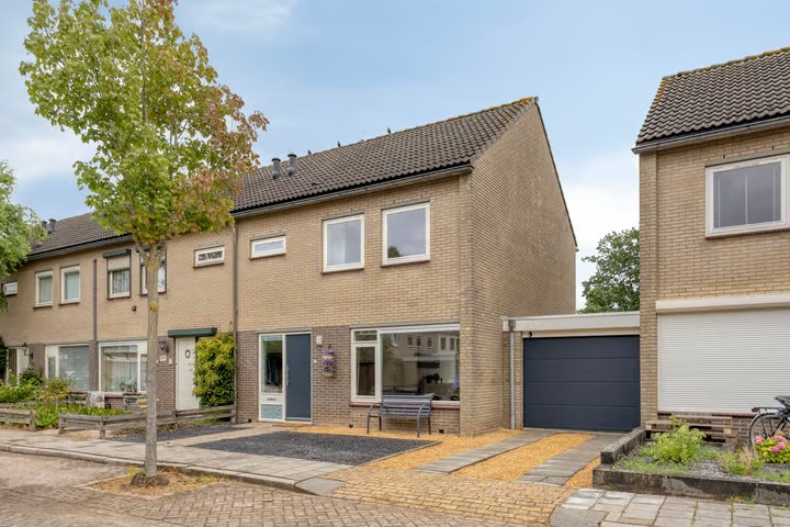 Hoekwoning Kriegerstraat 8 in Grave
