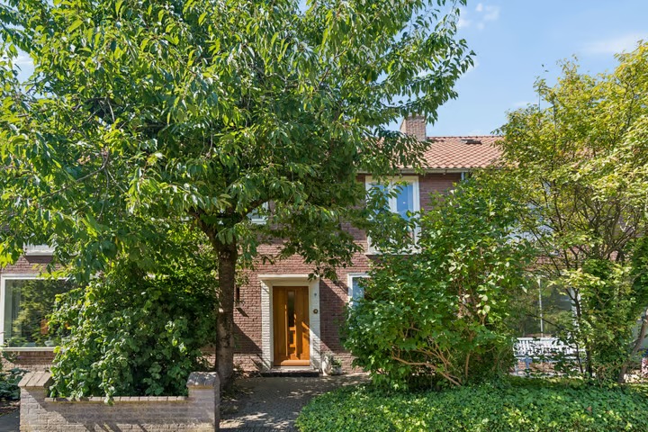 Tussenwoning Händelstraat 9 in Arnhem