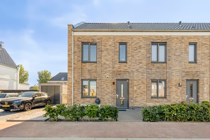Hoekwoning Weidegangweg 4 in Middenbeemster