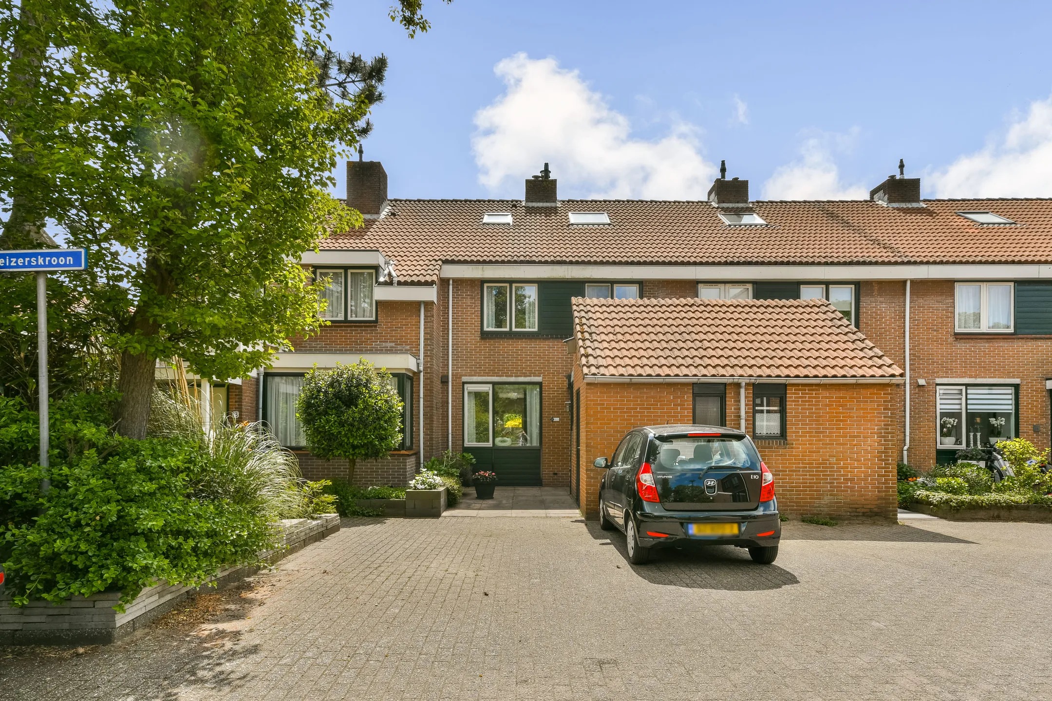 Tussenwoning Keizerskroon 15 in Beverwijk