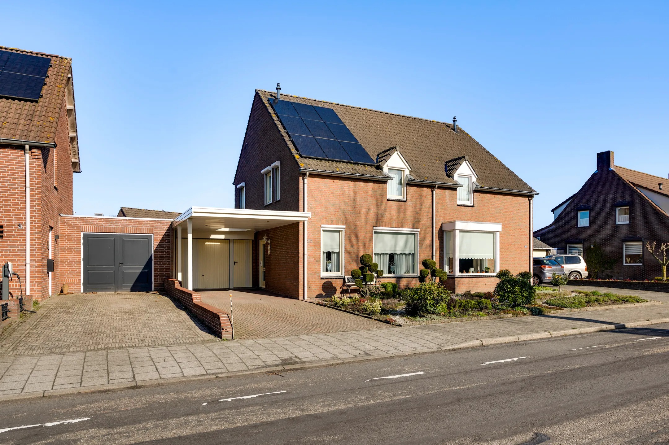 Halfvrijstaande woning Lochtstraat 27 in Ospel