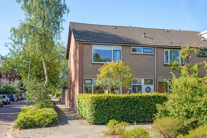 Hoekwoning Retiefstraat 203 in Ermelo