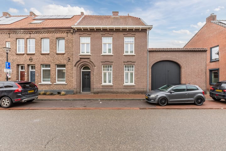Halfvrijstaande woning Bovenste Eind 22 in Echt