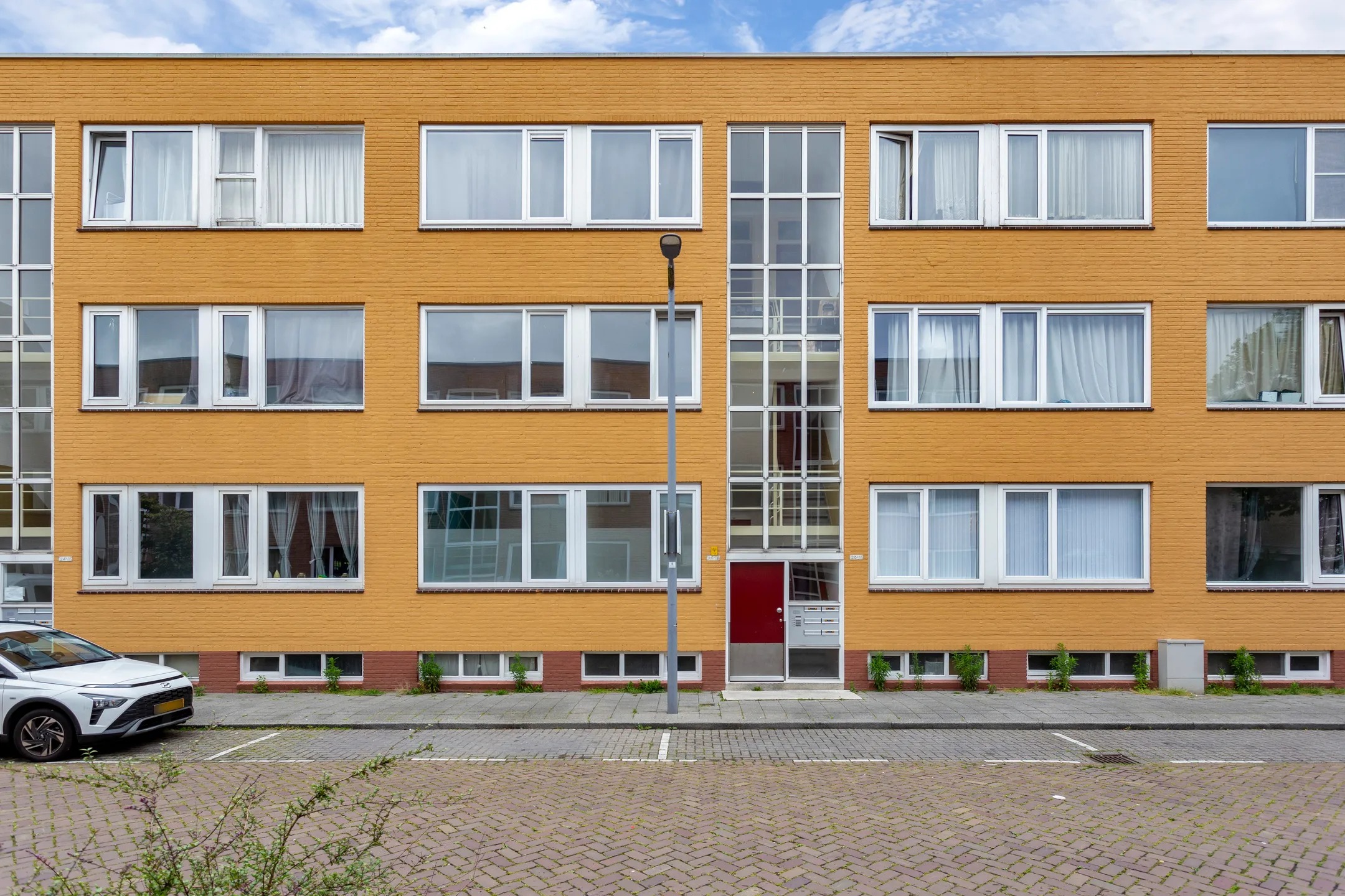 Benedenwoning Wieringerstraat 26 A in Rotterdam