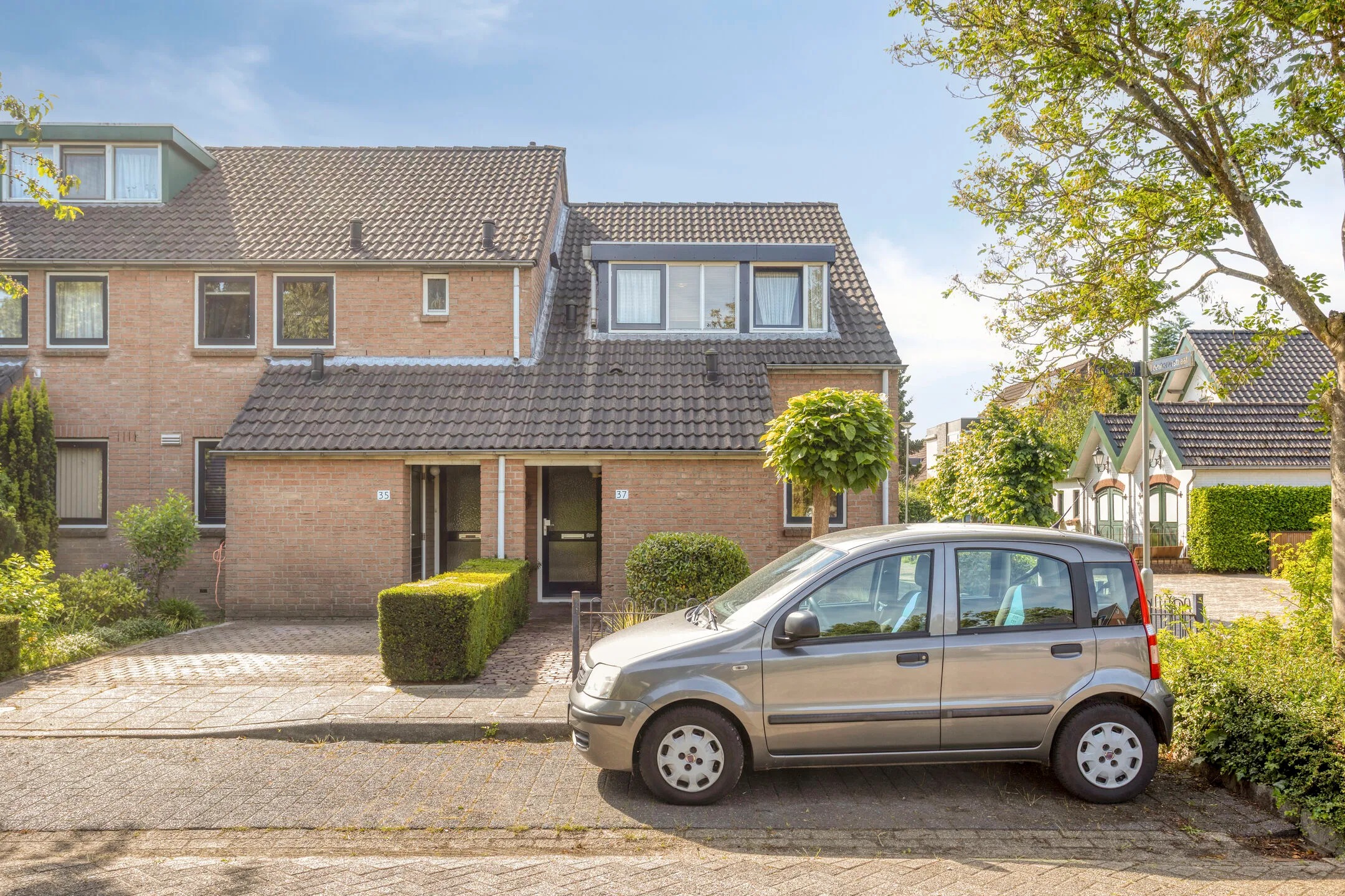 Hoekwoning Schansweg 37 Mook