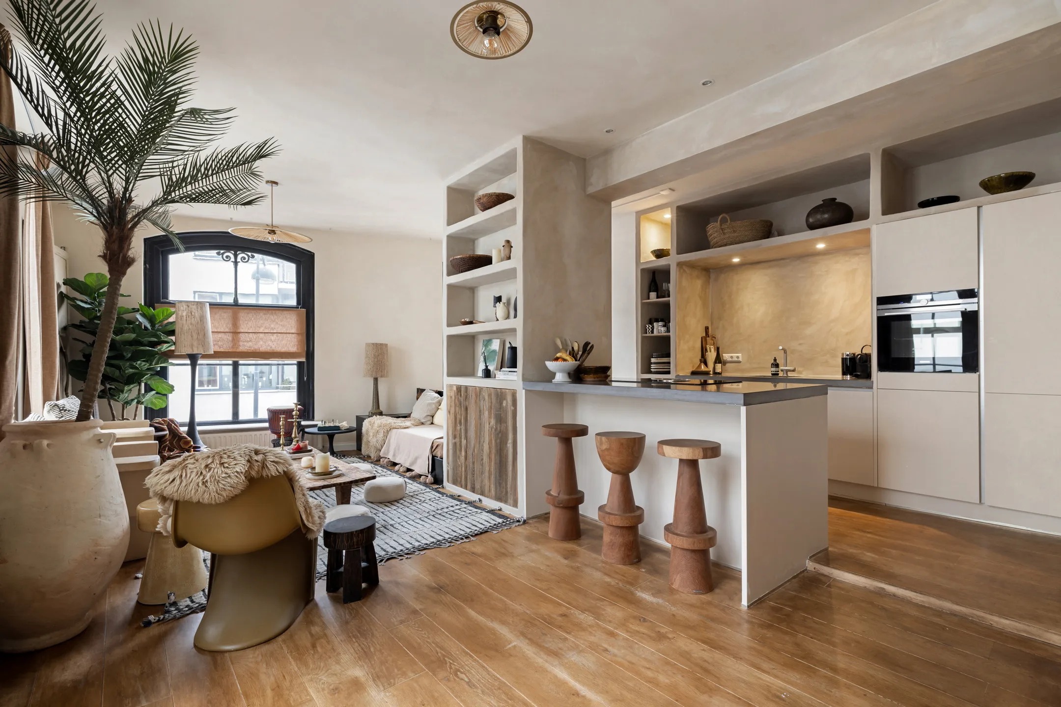 Portiekflat Essenstraat 1 in Haarlem