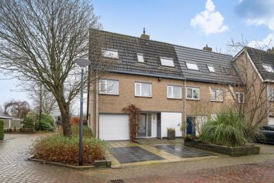 Hoekwoning Hagedoorn 20 in Maassluis