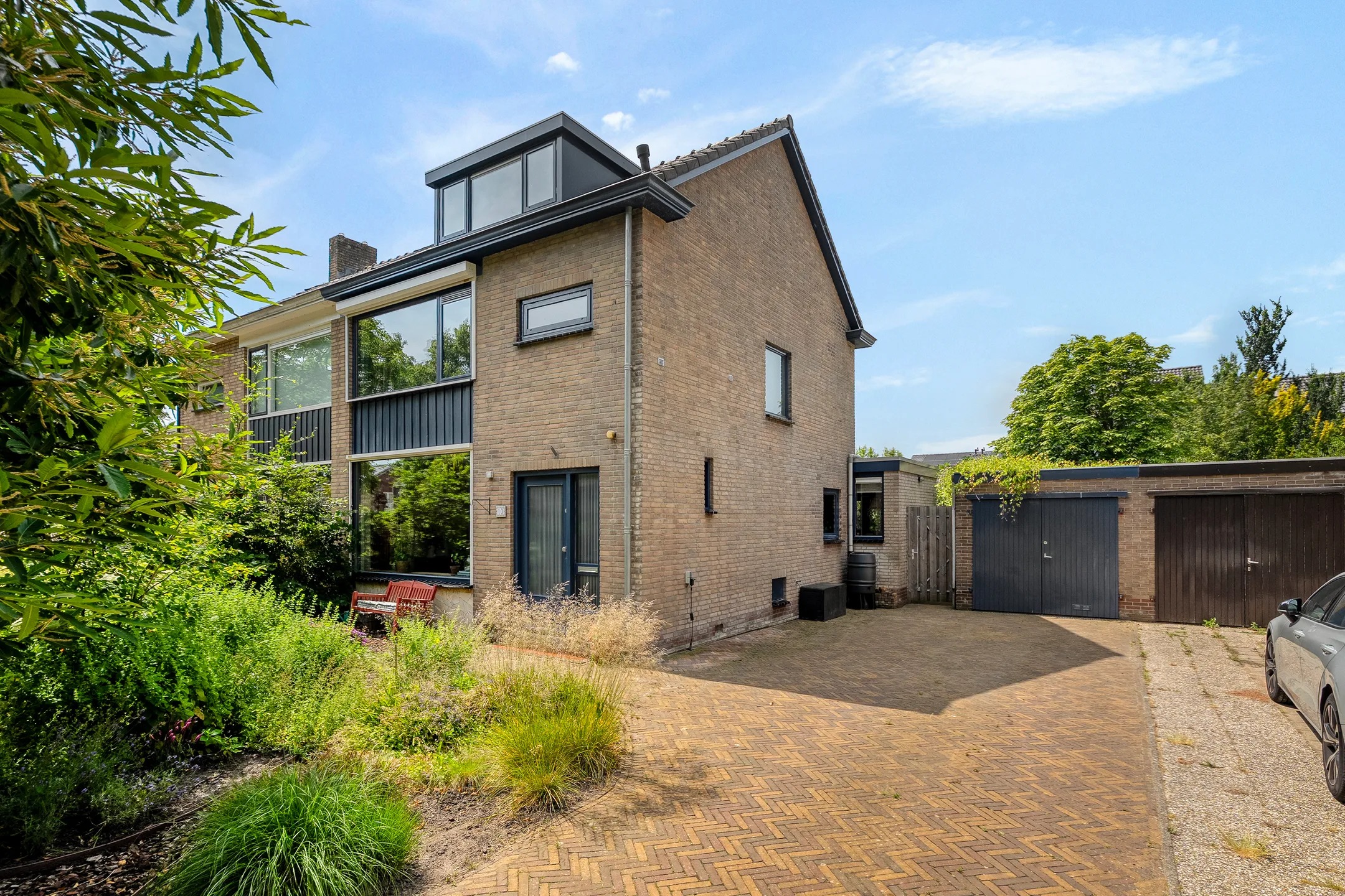 2-onder-1-kapwoning Maasstraat 10 in Barendrecht