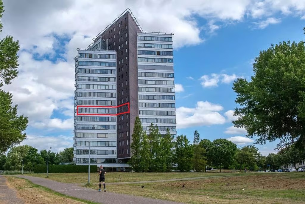 Portiekflat Fellinilaan 78 in Almere