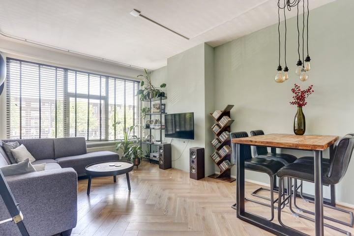 Bovenwoning Statenweg 14 B Rotterdam