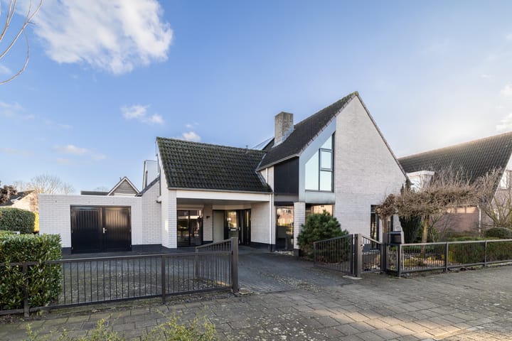 Vrijstaande woning Gentiaan 8 a in Haaksbergen