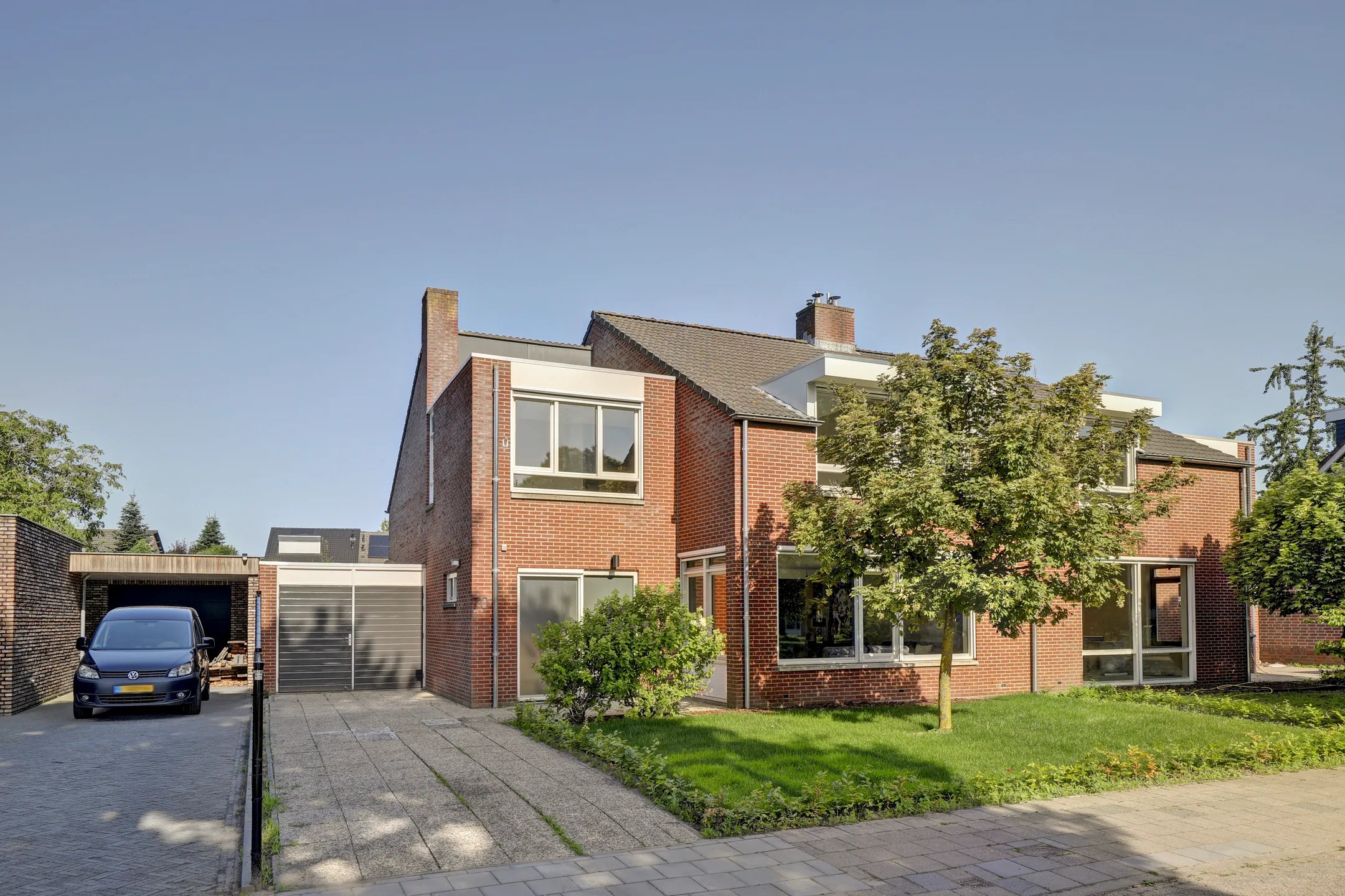 2-onder-1-kapwoning Akkerveld 70 in Helden