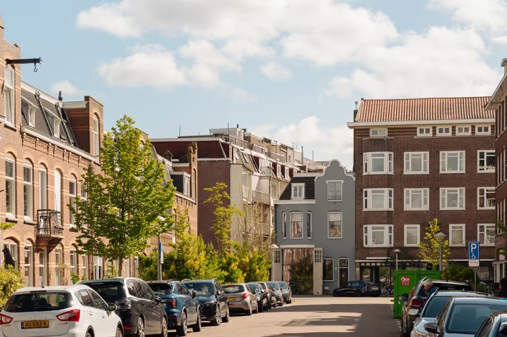 Hoekwoning Weissenbruchstraat 3 in Amsterdam