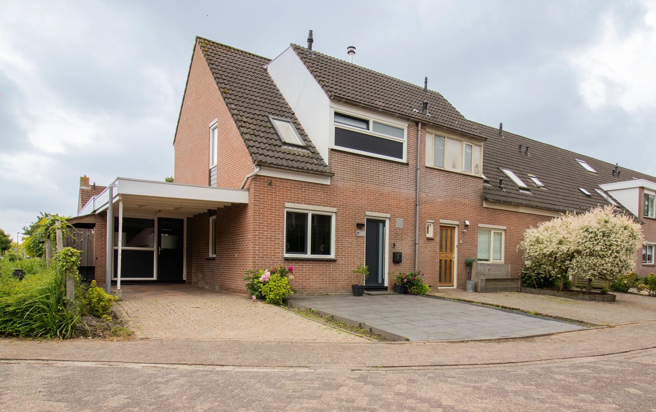 Hoekwoning Slikkerdijk 28 in Wervershoof