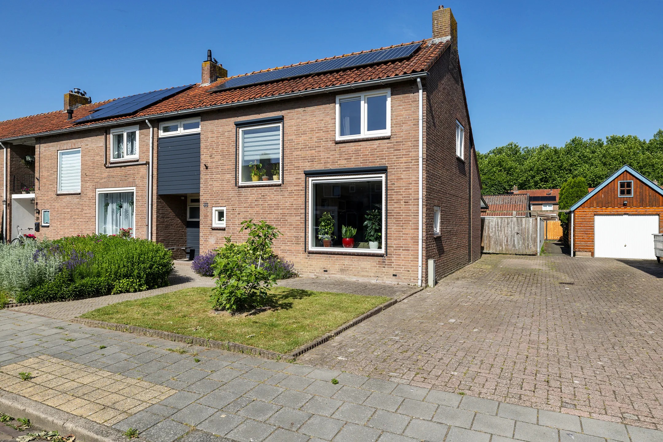 Hoekwoning Lothariusstraat 33 in Creil