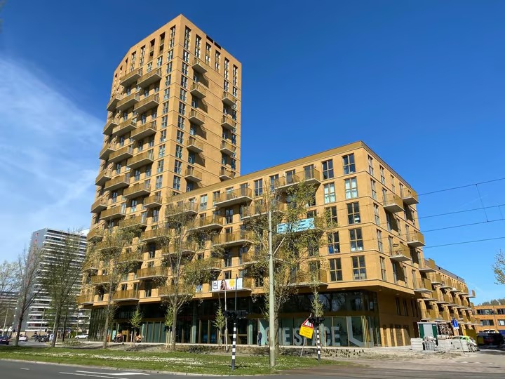 Galerijflat Pierre van Hauwelaan 518 in Delft