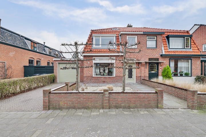 2-onder-1-kapwoning Molenstraat 77 in Monster