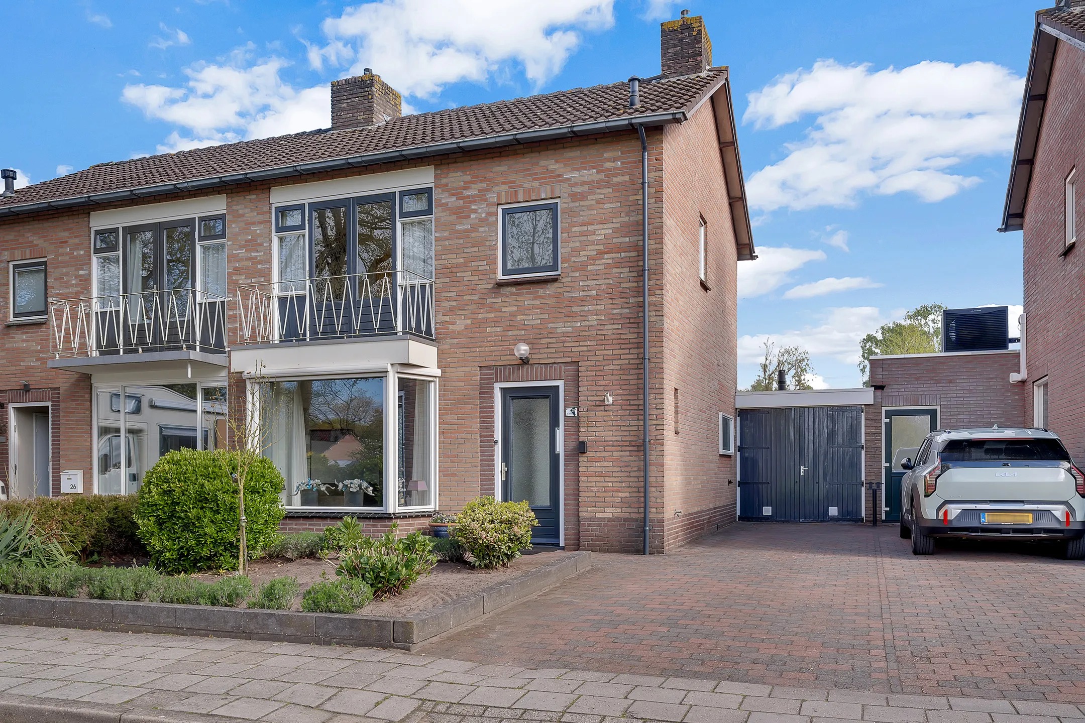 2-onder-1-kapwoning Weidebuurt 28 in Hardenberg