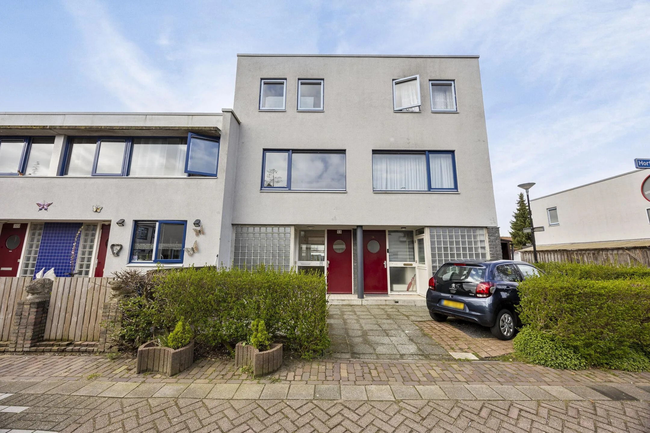 Tussenwoning Hortensiastraat 53 in Rotterdam