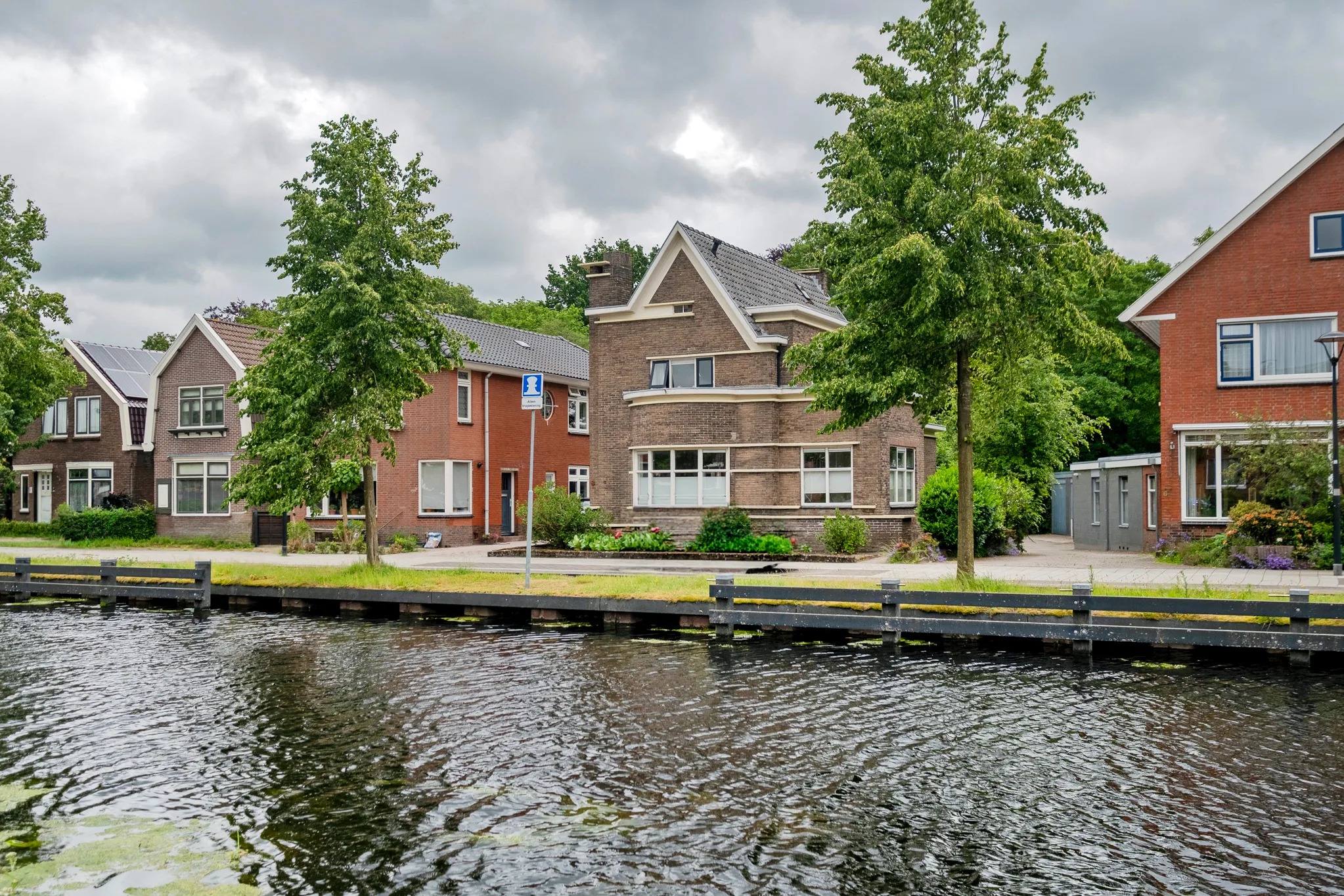 Vrijstaande woning het Kanaal 8 in Assen