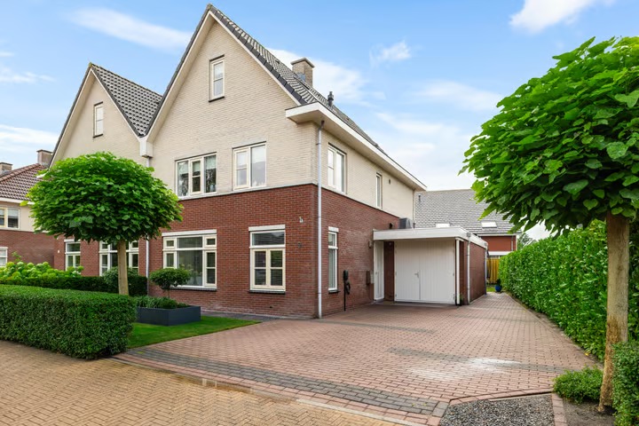 Halfvrijstaande woning Wilg 9 in Leek