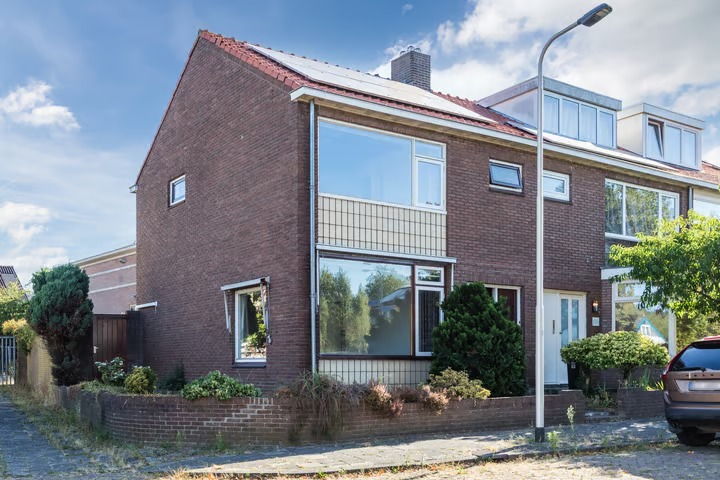 Hoekwoning Heidevenstraat 156 in Nijmegen