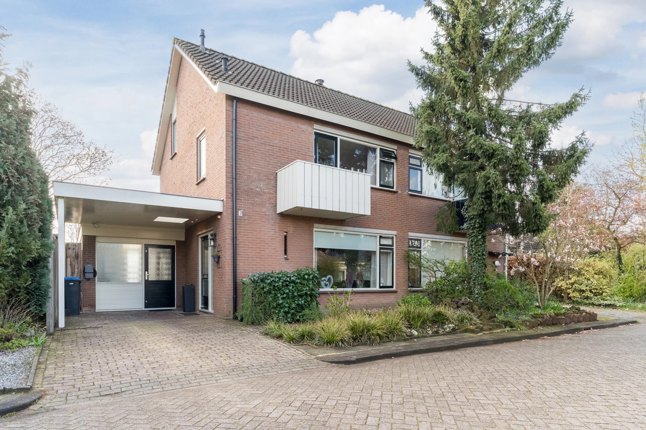 2-onder-1-kapwoning Ridderspoor 9 in Culemborg
